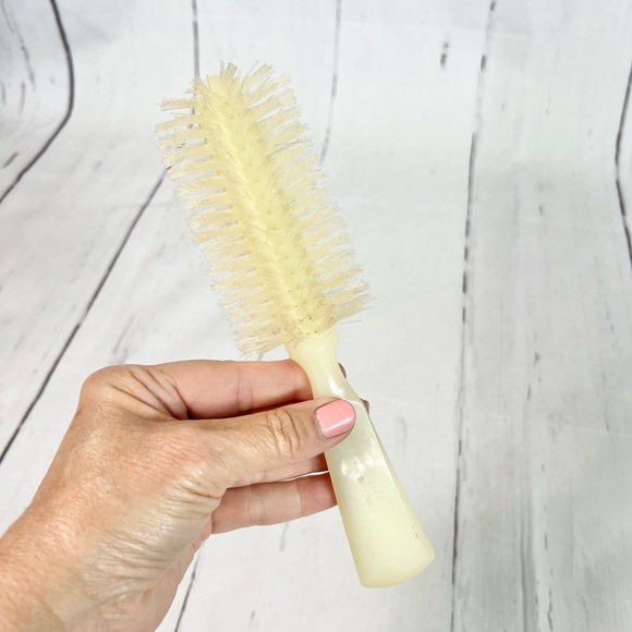 Two Vintage Hairbrushes, One Fuller, One Standard - Picture 3 of 8